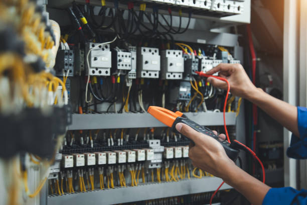 Best Electrical Contractors for Businesses  in Petersburg, IL